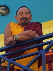 Mönch Trinley (er war erst Soldat und ist dann mit 40 Mönch geworden und unterrichtet tibetisch)